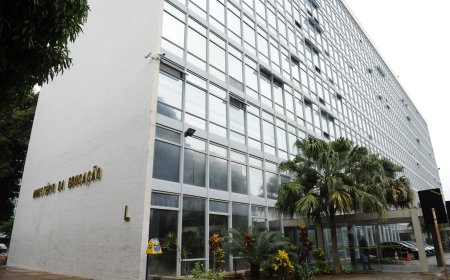 Ministério da Educação descarta cancelamento do Enem após vazamento de imagens