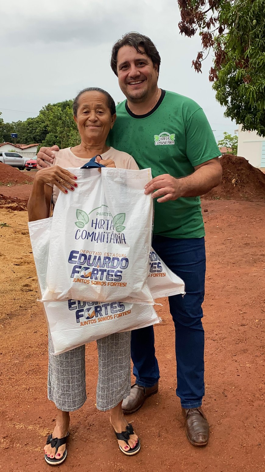 Entrega especial de Natal: dep. Eduardo Fortes finaliza ação e atende mais 800 famílias em Alvorada