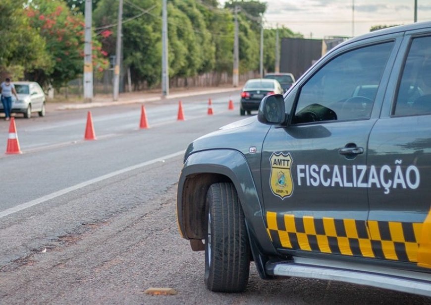 Fiscais municipais de trânsito estão atuando com nova identificação