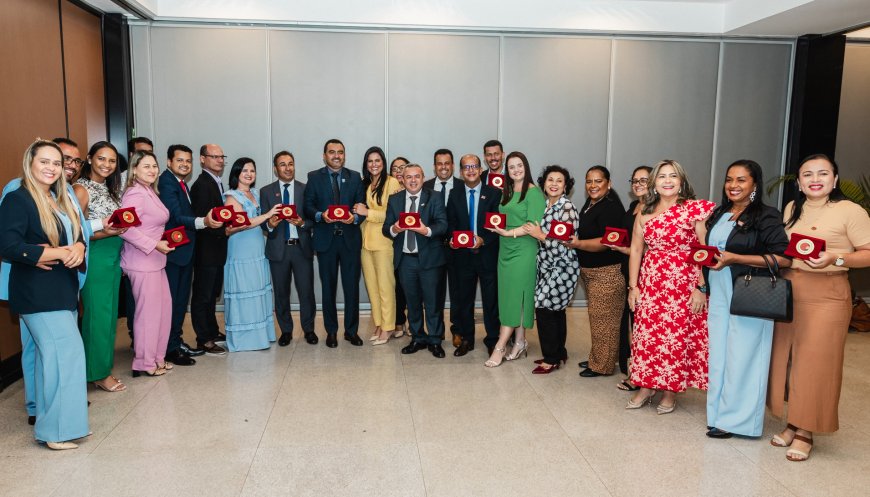 Em Brasília, Tocantins recebe Selo Ouro em reconhecimento a políticas educacionais do Governo do Estado na alfabetização de crianças