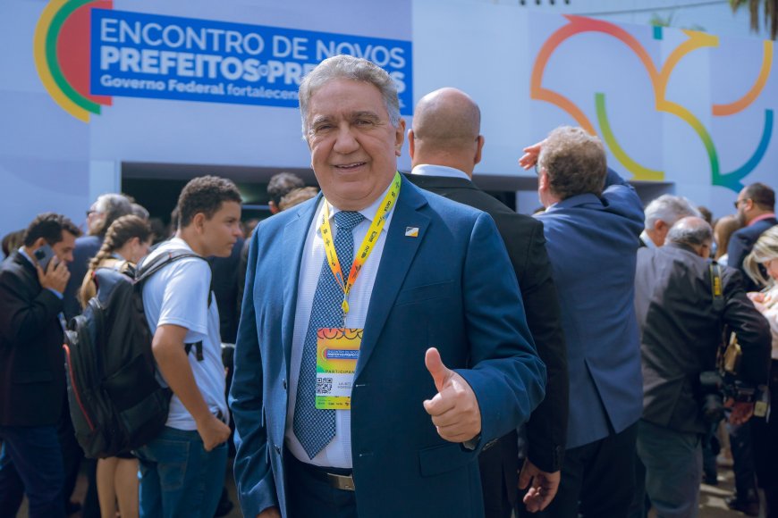 Vice-governador Laurez Moreira destaca a importância do Encontro de Prefeitos para o fortalecimento dos municípios e parcerias com o Governo Federal