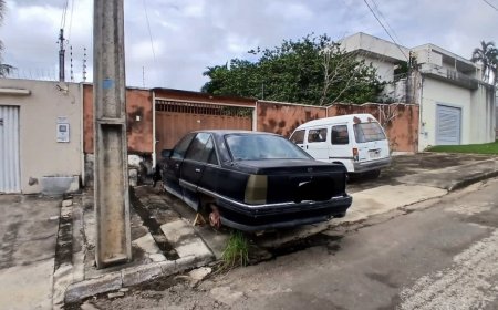 Prefeitura de Gurupi inicia ação para retirada de veículos abandonados em calçadas