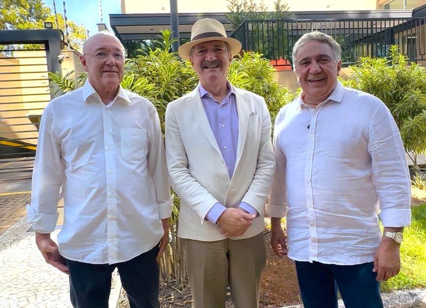Vice-governador Laurez Moreira acompanha ex-ministro Aldo Rebelo na programação da 57ª Expoara