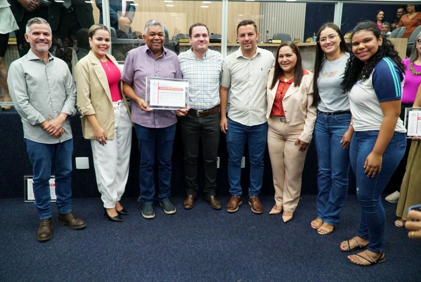 Escolas municipais vencedoras do concurso "Escola do Agro" são homenageadas na Câmara de Gurupi